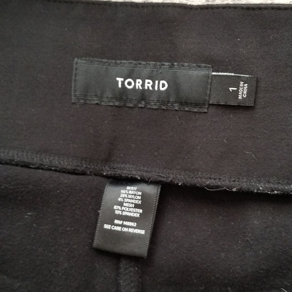 TORRID Luxe Ponte Black Stretch Pants Size 1 - Picture 5 of 5